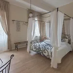 Leucos Bed & Breakfast 3*