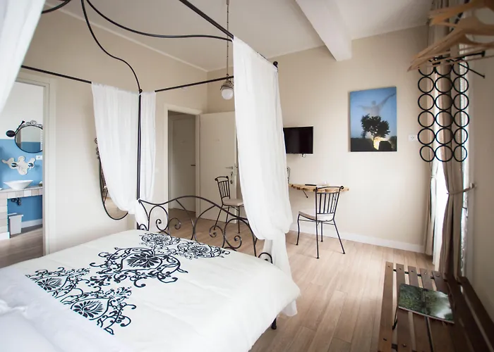 Bed & Breakfast Leucos